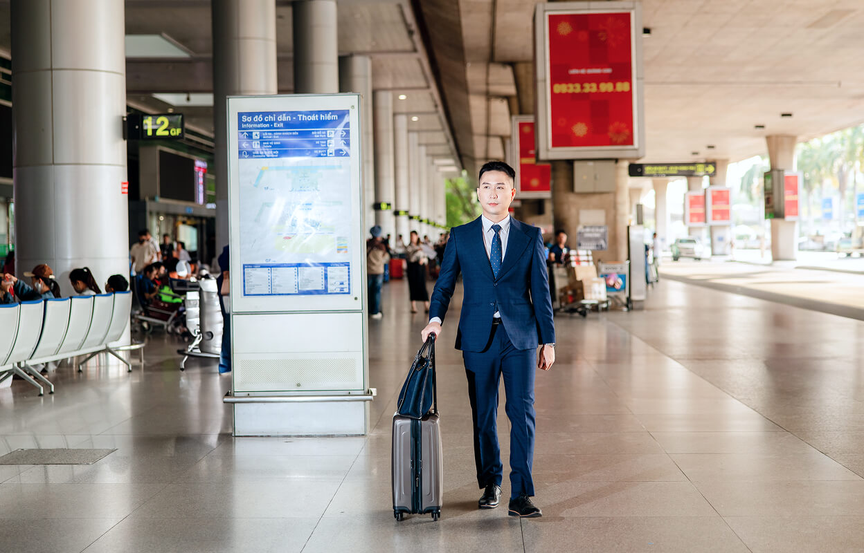 Businessman at the airport