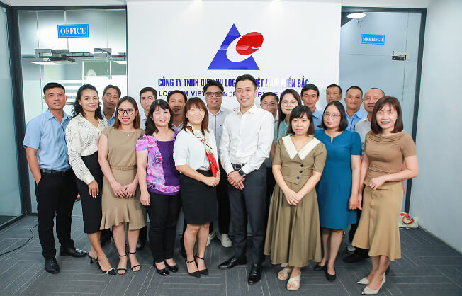 Japanese and Vietnamese staff of Logitem Vietnam